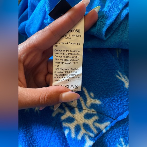 Top and skirt two piece - Picture 5 of 5